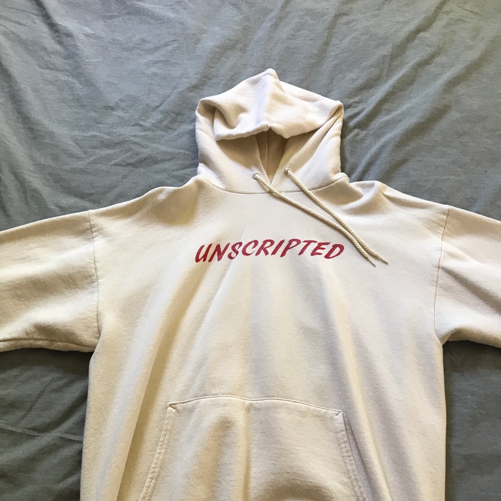 Unscripted Run They’re Coming Hoodie Size Large